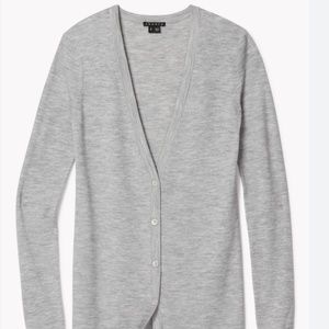 Theory everyday cardigan in light wool: size P